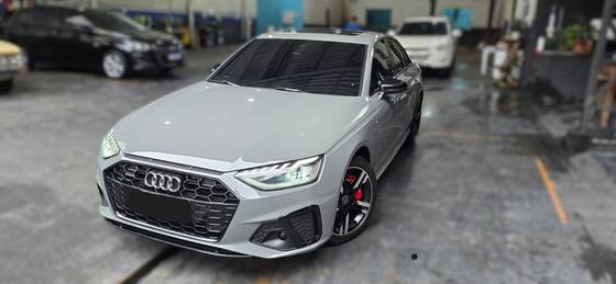 AUDI A4 2.0 TFSI GASOLINA PERFORMANCE BLACK S TRONIC AUDI A4 2.0 TFSI GASOLINA PERFORMANCE BLACK S TRONIC